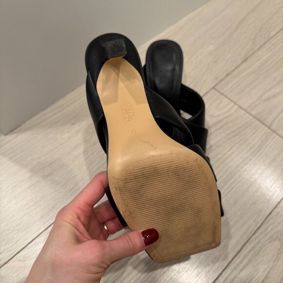 Zara Black Chunky Strappy Heels - Picture 9 of 10